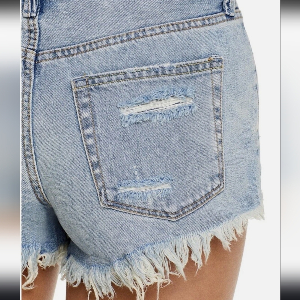 We The Free People Distressed Vibrations Cutoff Light Blue Denim Shorts - Picture 2 of 9